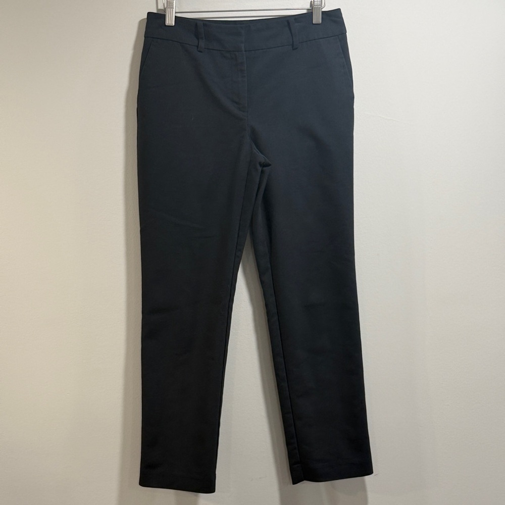 Ann Taylor Factory Women's Black Straight Leg Pants‎ Size 4